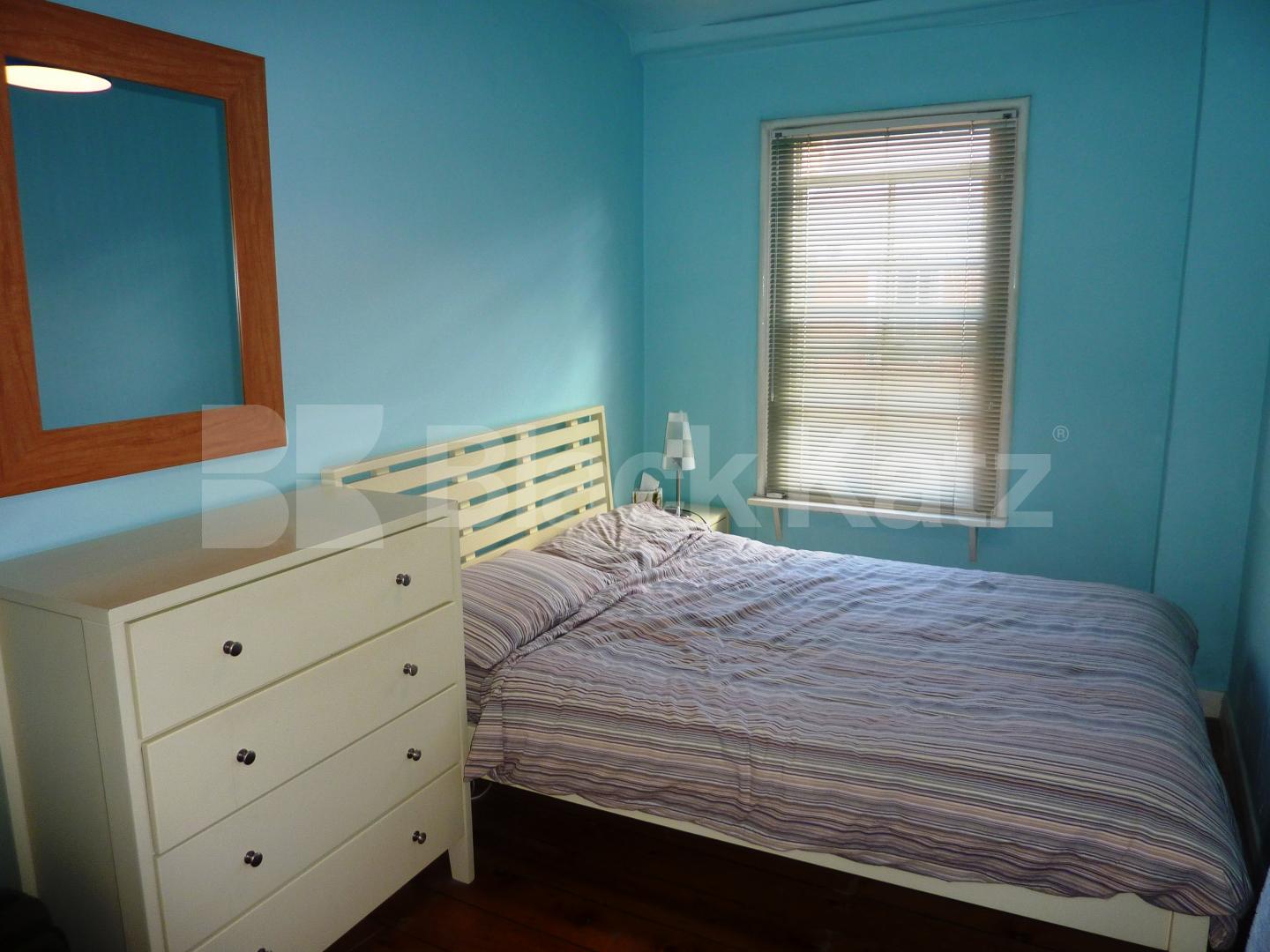 			NEW INSTRUCTION!, 1 Bedroom, 1 bath, 1 reception Flat			 Martlett Court, COVENT GARDEN